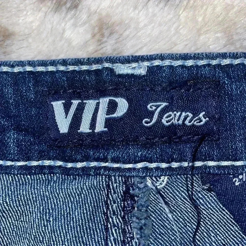 Women’s VIP Jeans - Picture 3 of 4